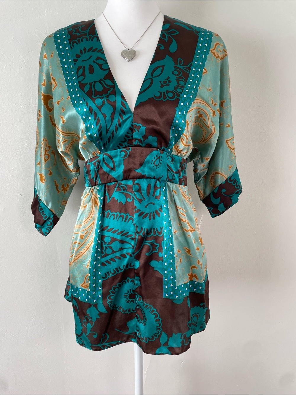 Boho Paisley Silk Wrap Kimono Top – Flowy Festival Blouse L Y2K